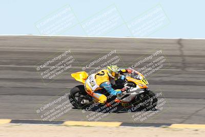 media/May-10-2025-Race Pace (Sat) [[db32fef2da]]/Vested/3-Bowl Set 1 (9am)/